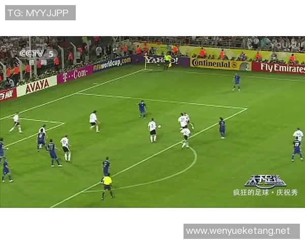 球星街头穿搭与足球运动休闲风格的完美融合探讨 球星街头穿搭与足球运动休闲风格的完美融合探讨